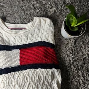 Tommy Hilfiger women’s long sleeve